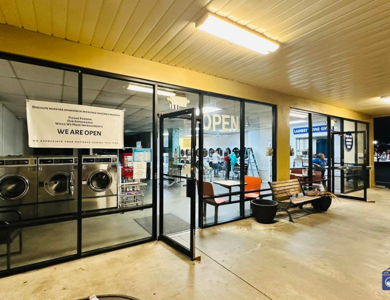Laundromat Within 1 Mile Radius 30047
